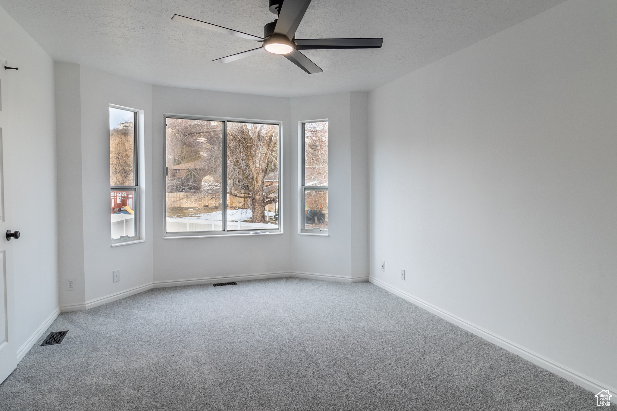 1742 Hayes Dr, Layton, Utah image 8