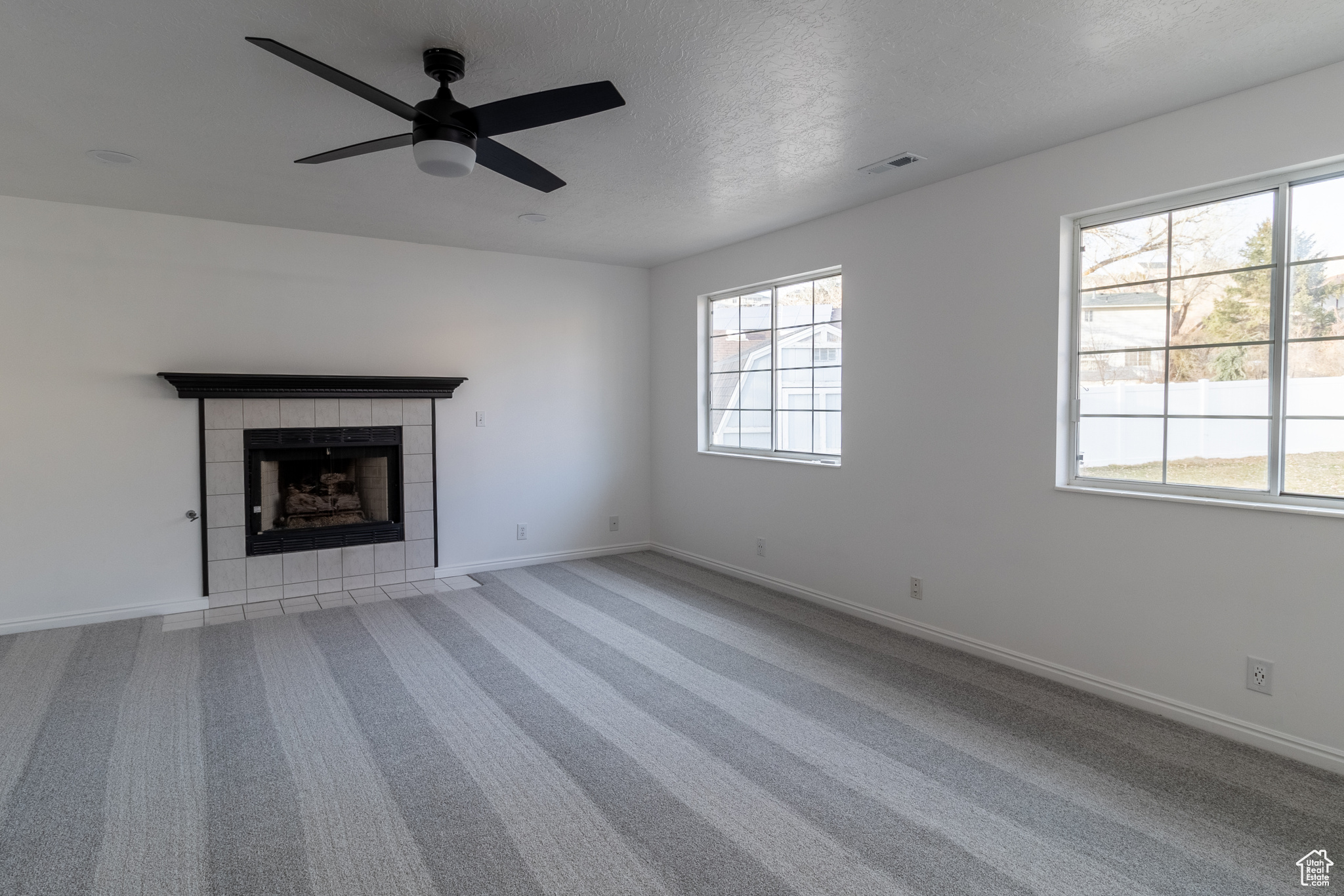 1742 Hayes Dr, Layton, Utah image 4