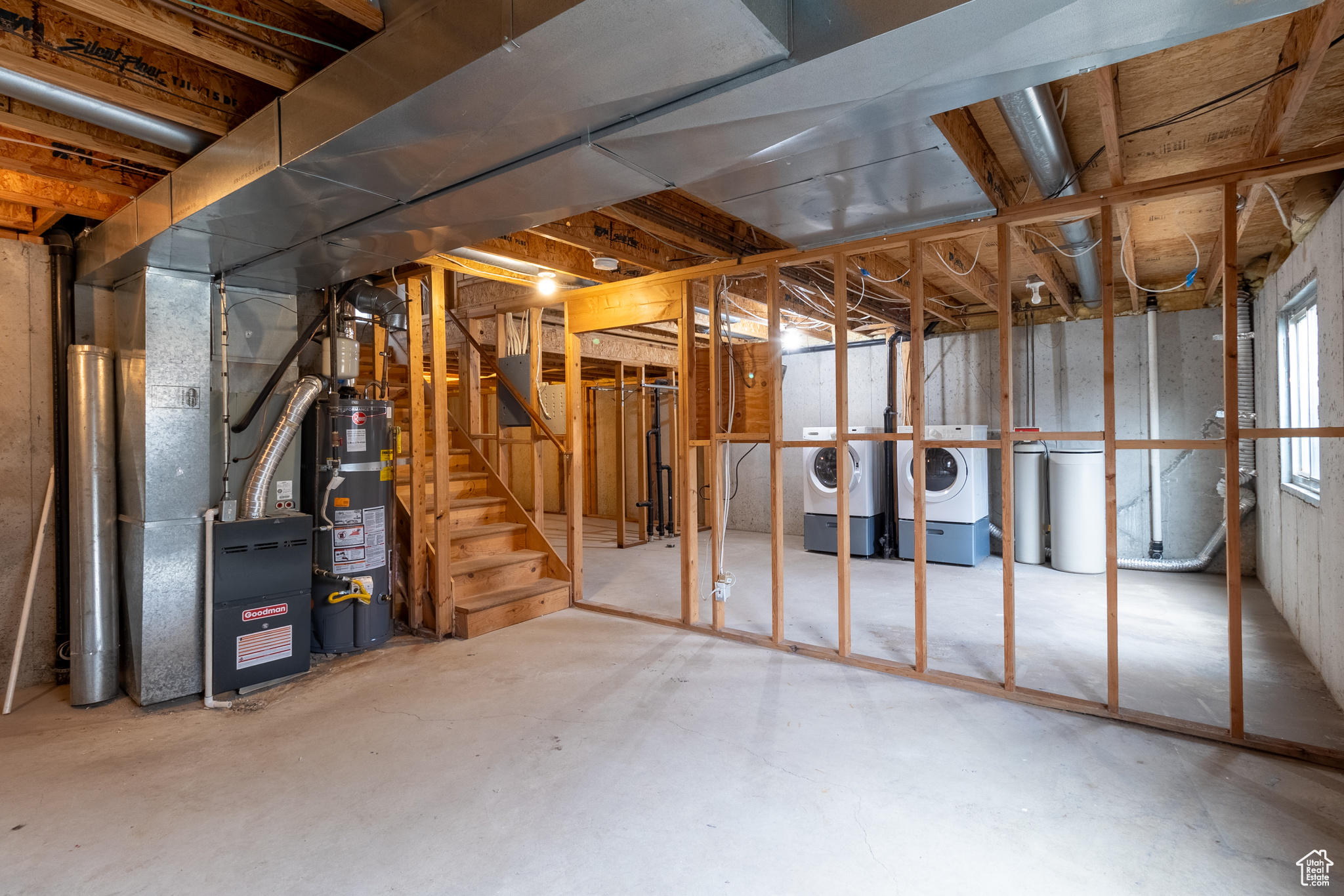 1742 Hayes Dr, Layton, Utah image 17