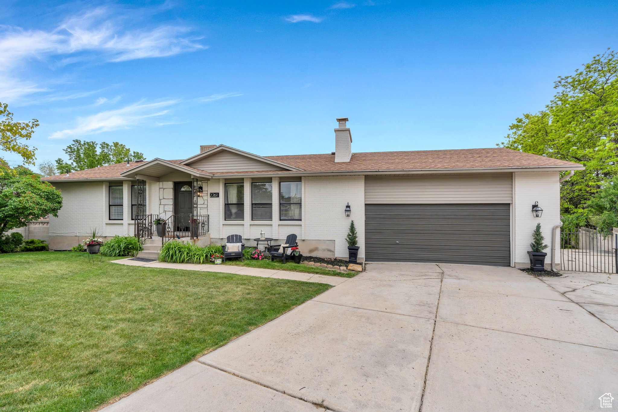 2261 W Tierra Rose Dr, Taylorsville, Utah image 2