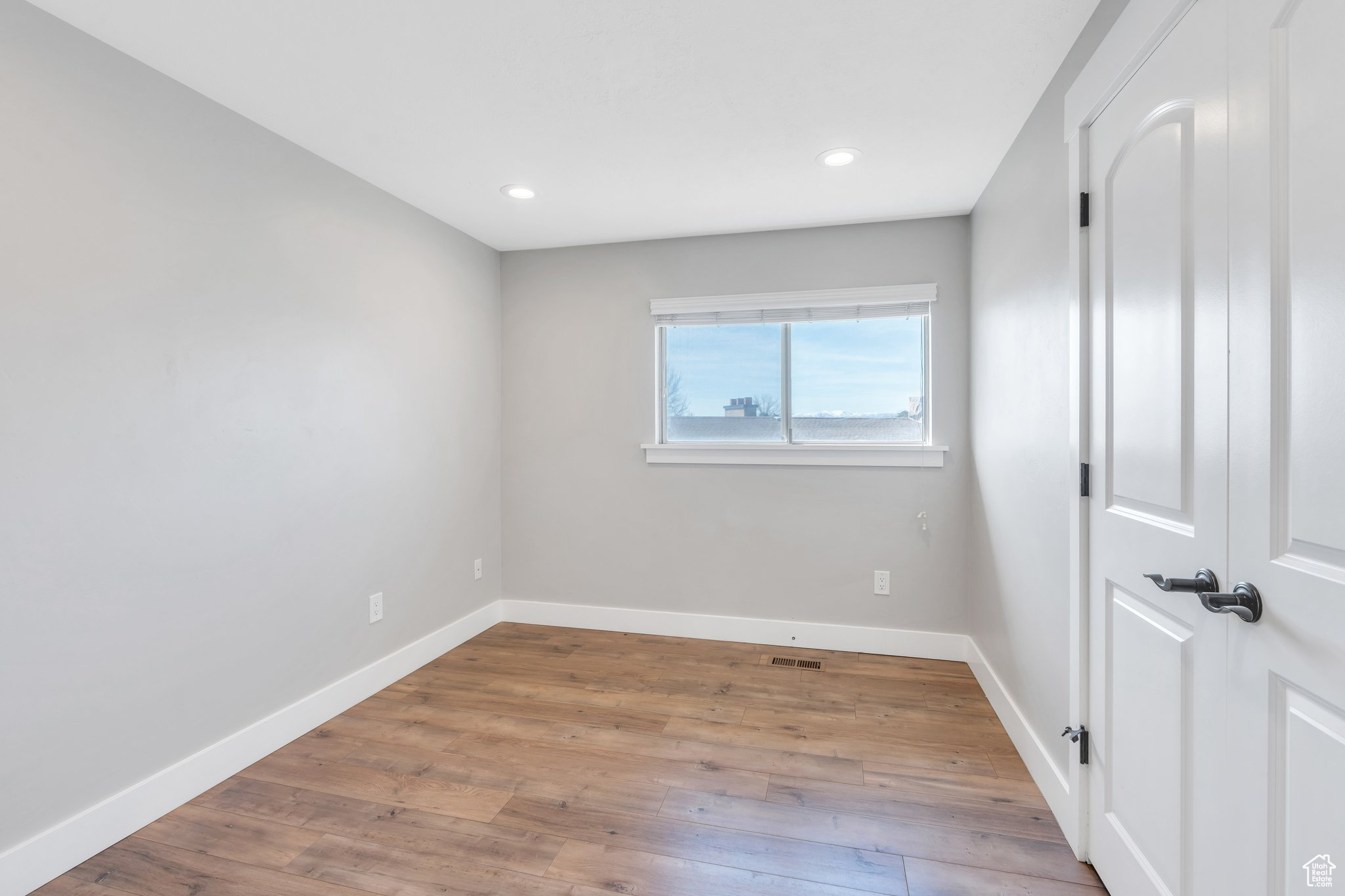 2261 W Tierra Rose Dr, Taylorsville, Utah image 16