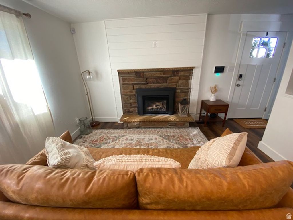 Photo of 120 N 800 E, Spanish Fork, UT 84660 (MLS # 2152998)