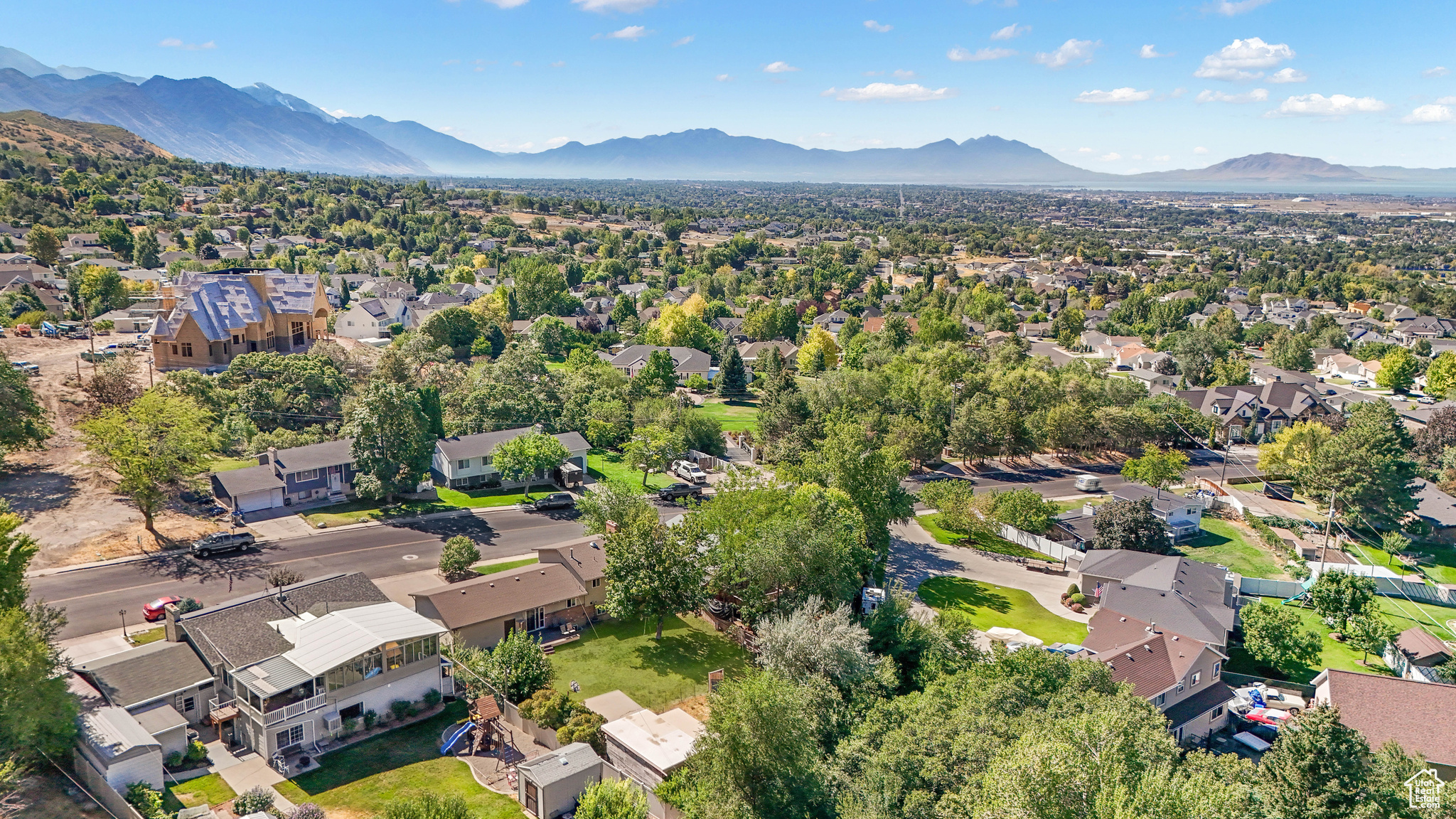 GROVE CREEK ESTATES - Residential