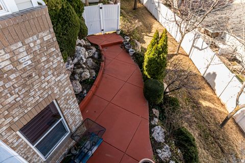 Tiny photo for 5263 DAYBREAK DR, South Ogden, UT 84403 (MLS # 2145633)