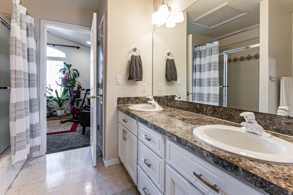 DAYBREAK - Residential