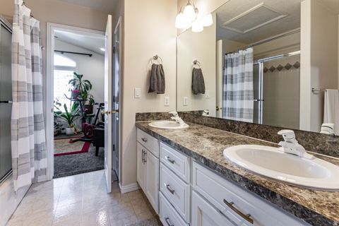 Tiny photo for 5263 DAYBREAK DR, South Ogden, UT 84403 (MLS # 2145633)