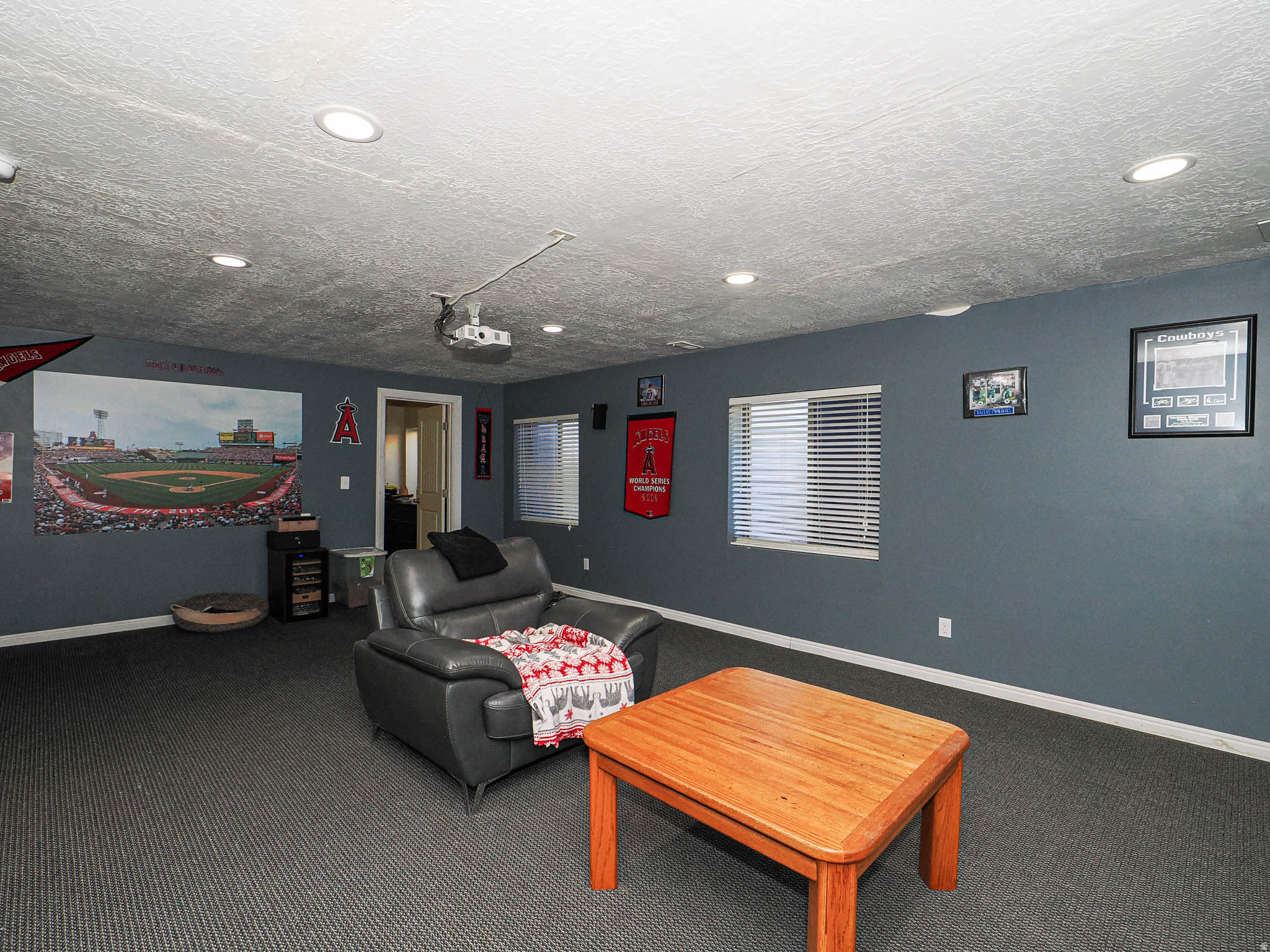 ISLAND PARK - Residential