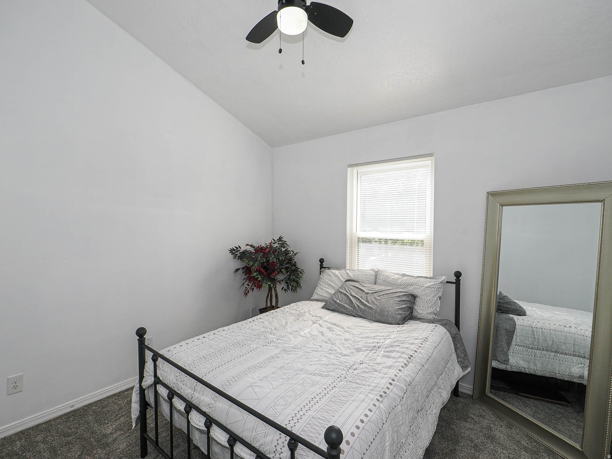 ISLAND PARK - Residential