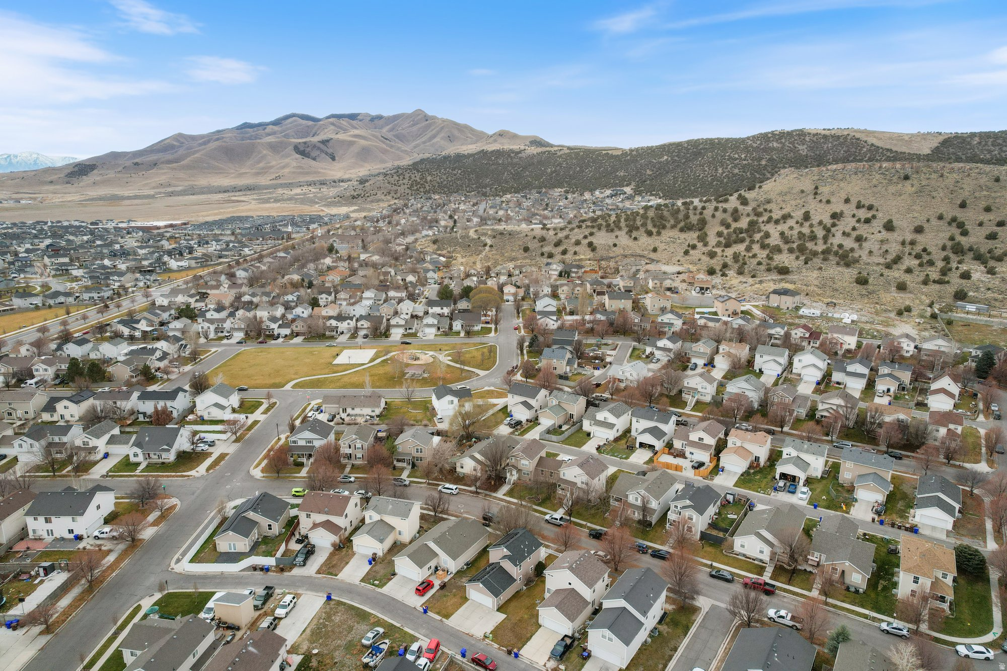 THREE CROSSINGS - Residential