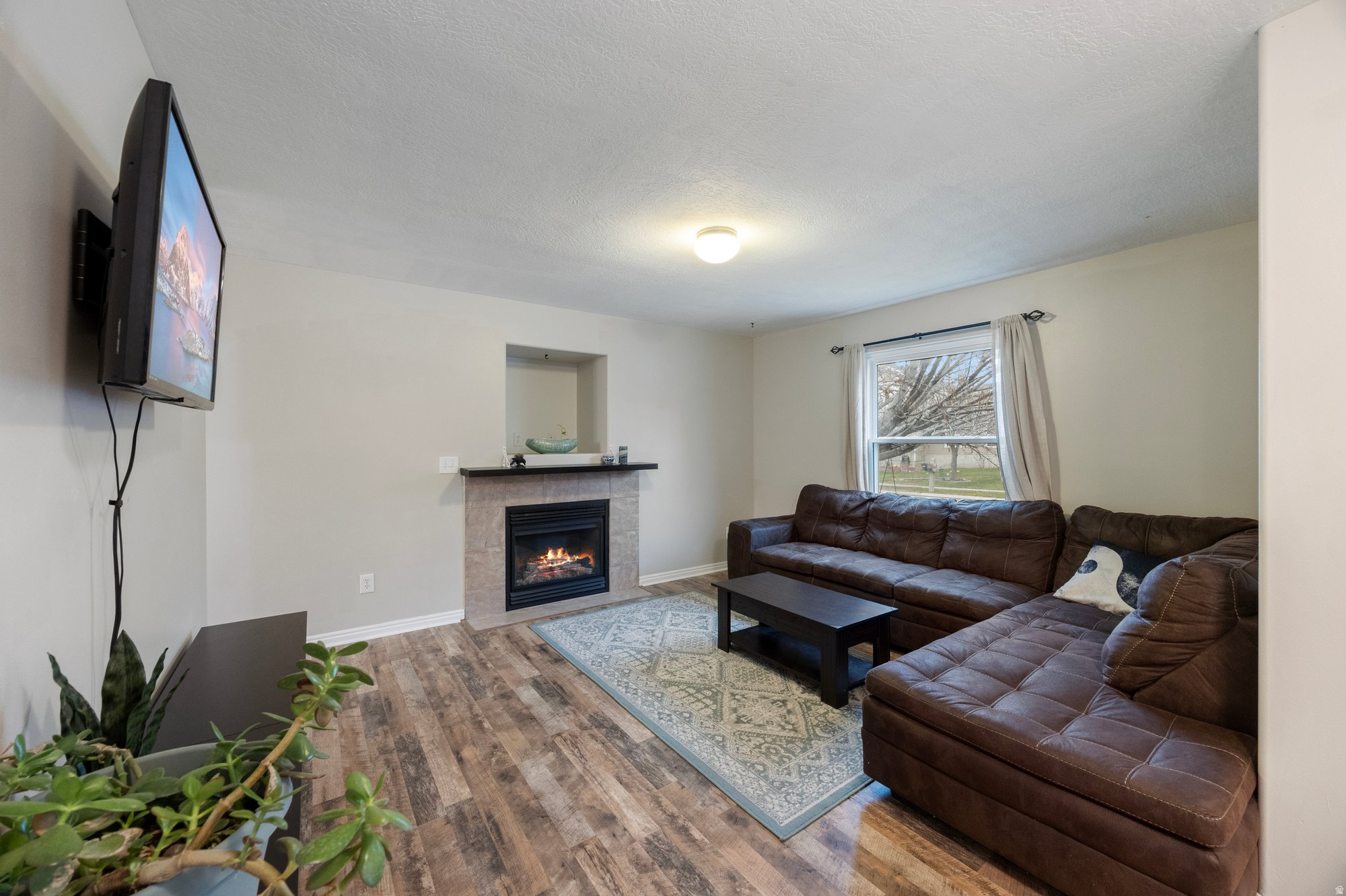 THREE CROSSINGS - Residential