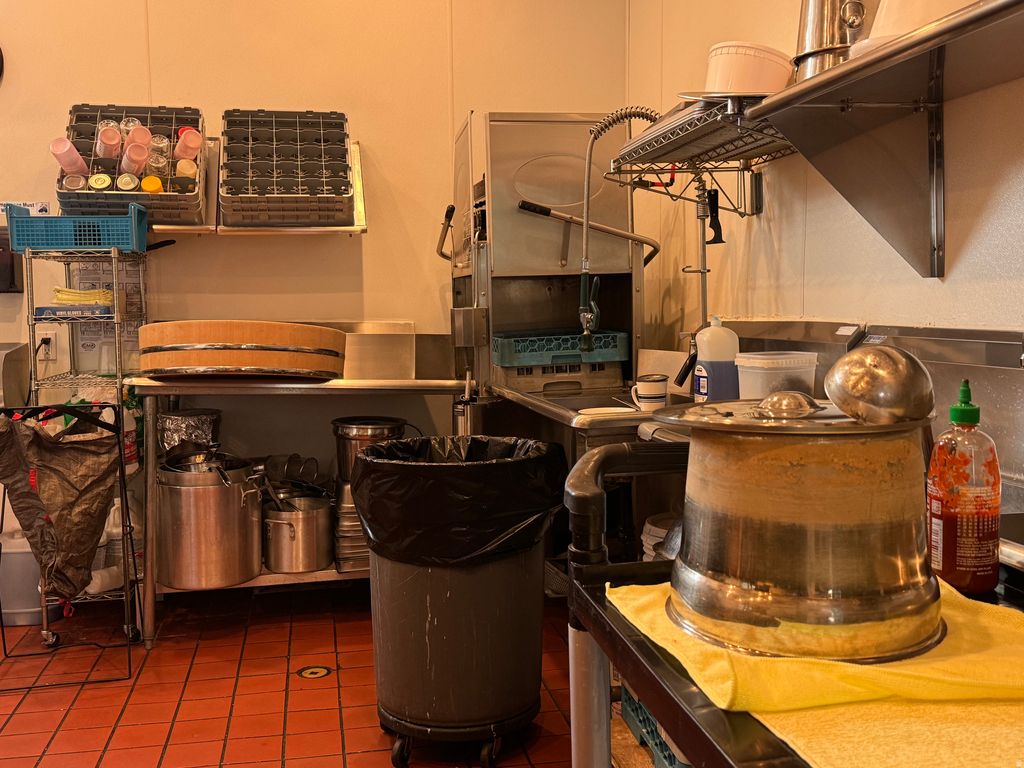 Photo of 555 N 300 W, Salt Lake City, UT 84103 (MLS # 2153493)