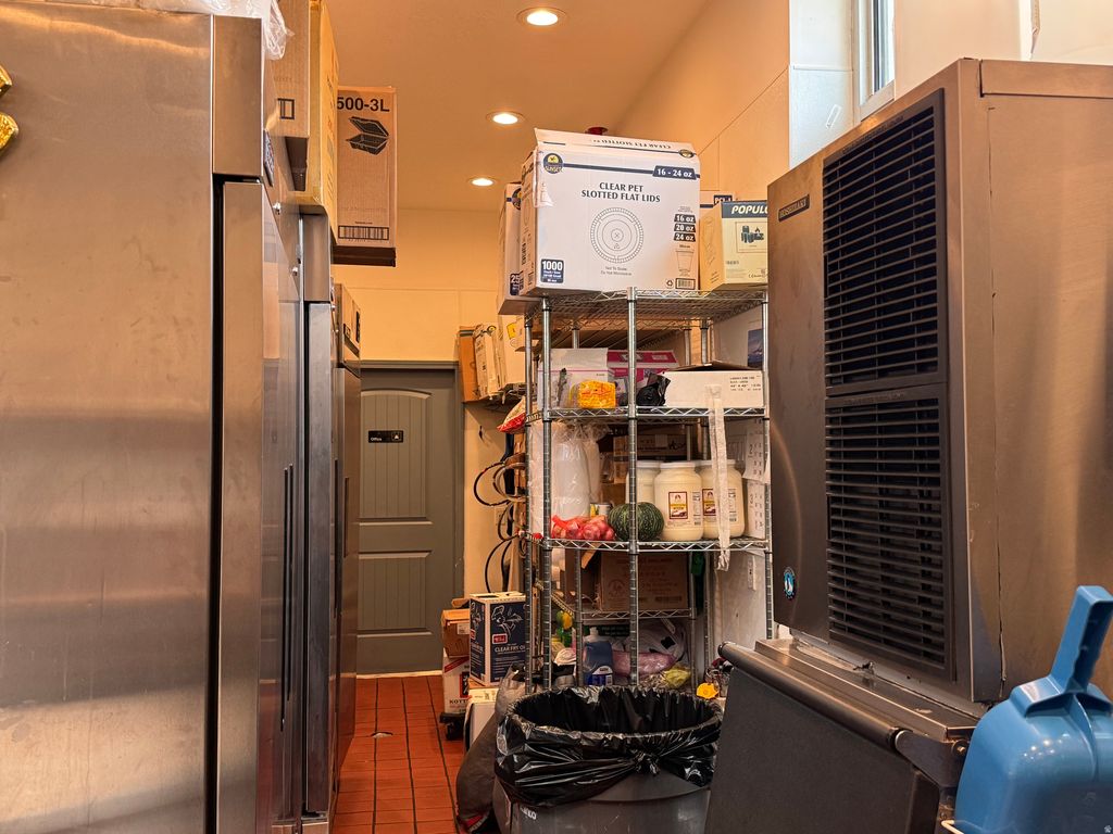 Photo of 555 N 300 W, Salt Lake City, UT 84103 (MLS # 2153493)