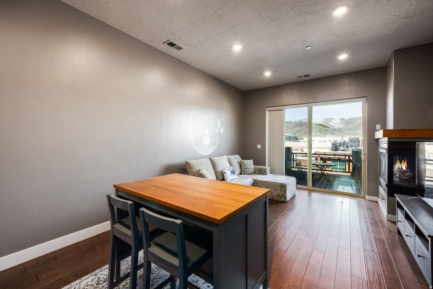 NEWPARK TERRACE - Residential