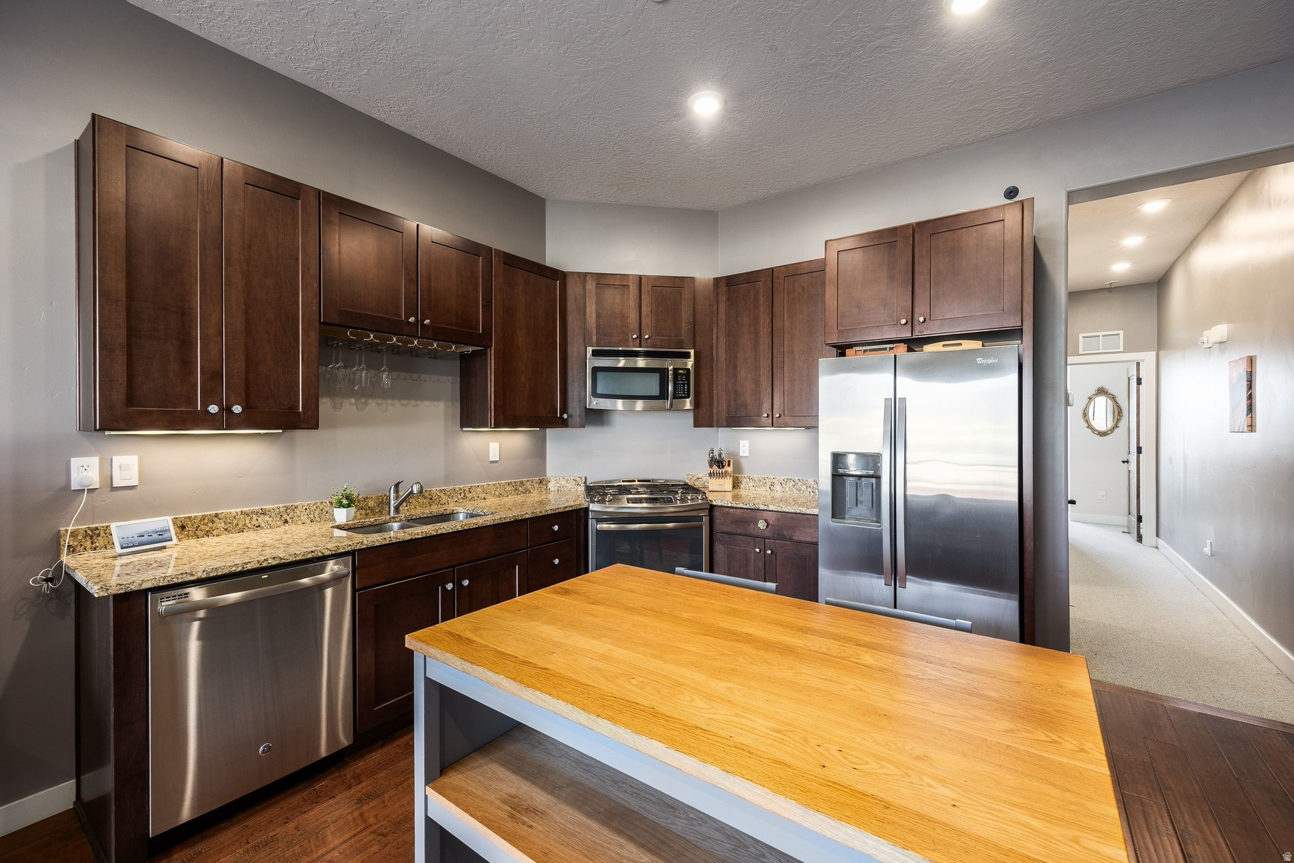 NEWPARK TERRACE - Residential