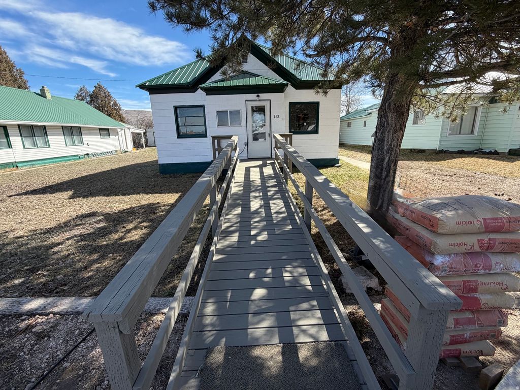 Photo of 462 N 11TH ST, Montpelier, ID 83254 (MLS # 2143910)