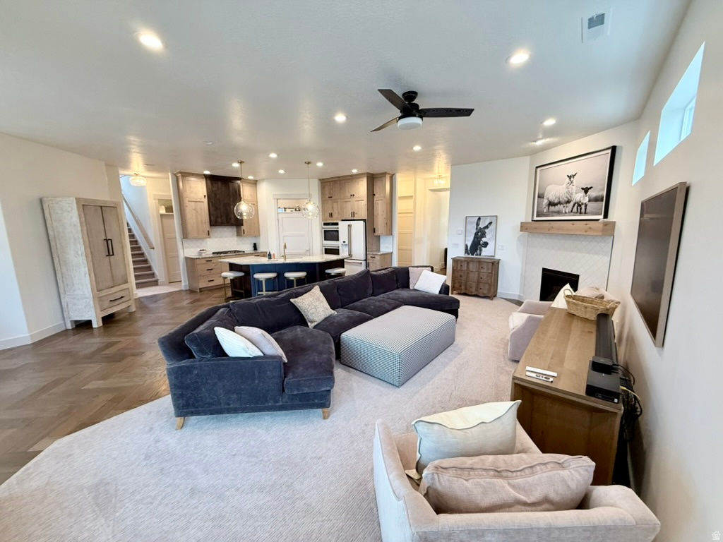 ORCHARD RIDGE ESTATES - Residential