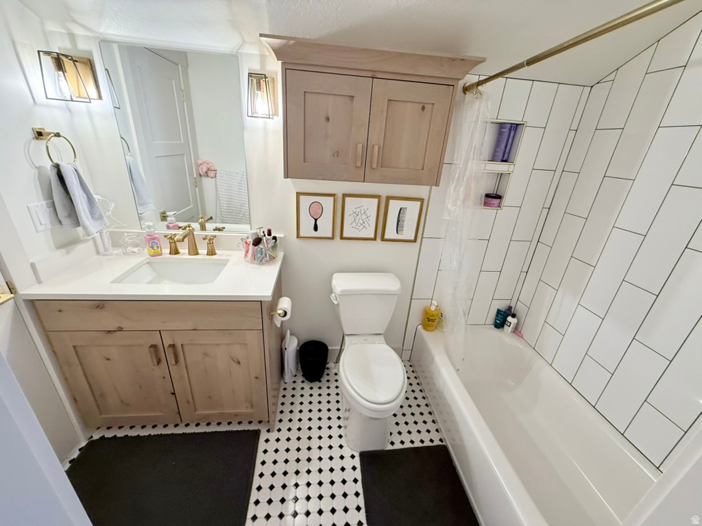 ORCHARD RIDGE ESTATES - Residential