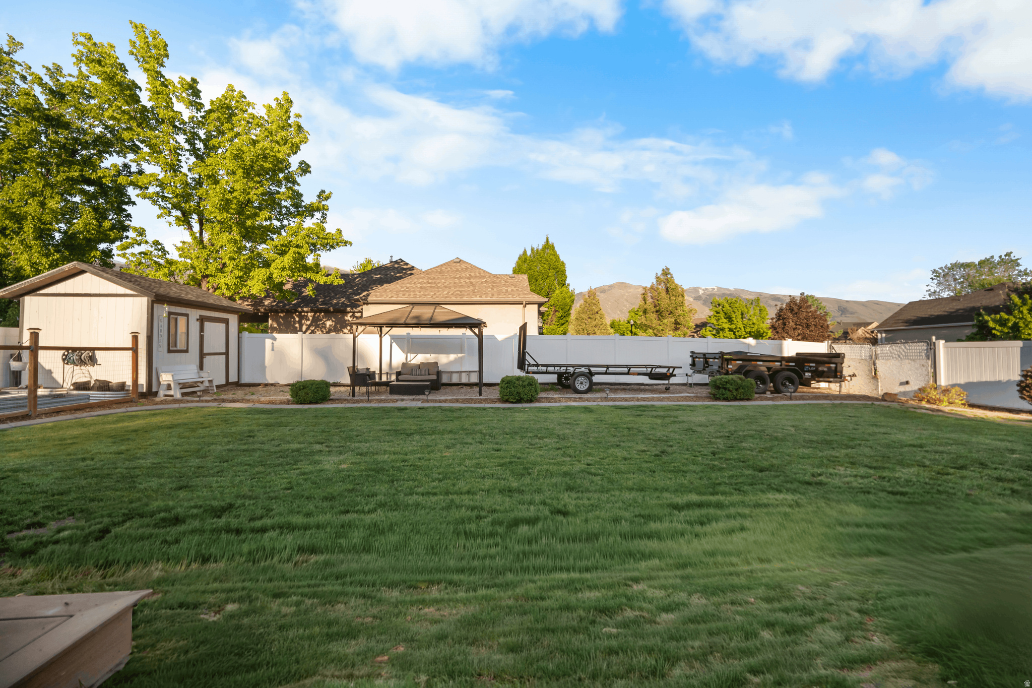OAKRIDGE HIGHLANDS # - Residential