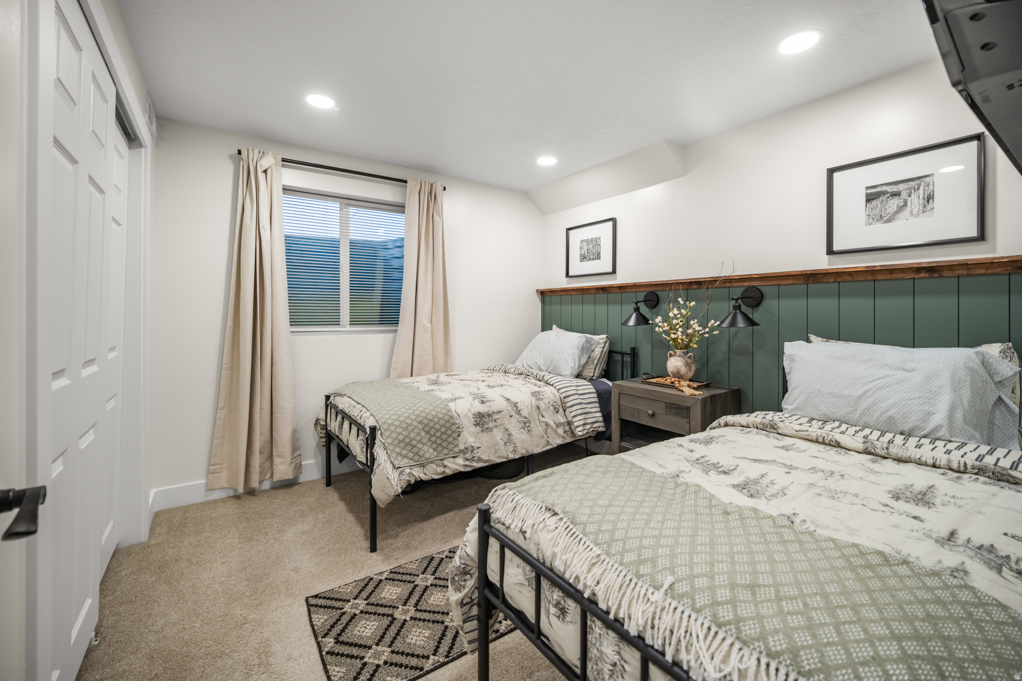 OAKRIDGE HIGHLANDS # - Residential