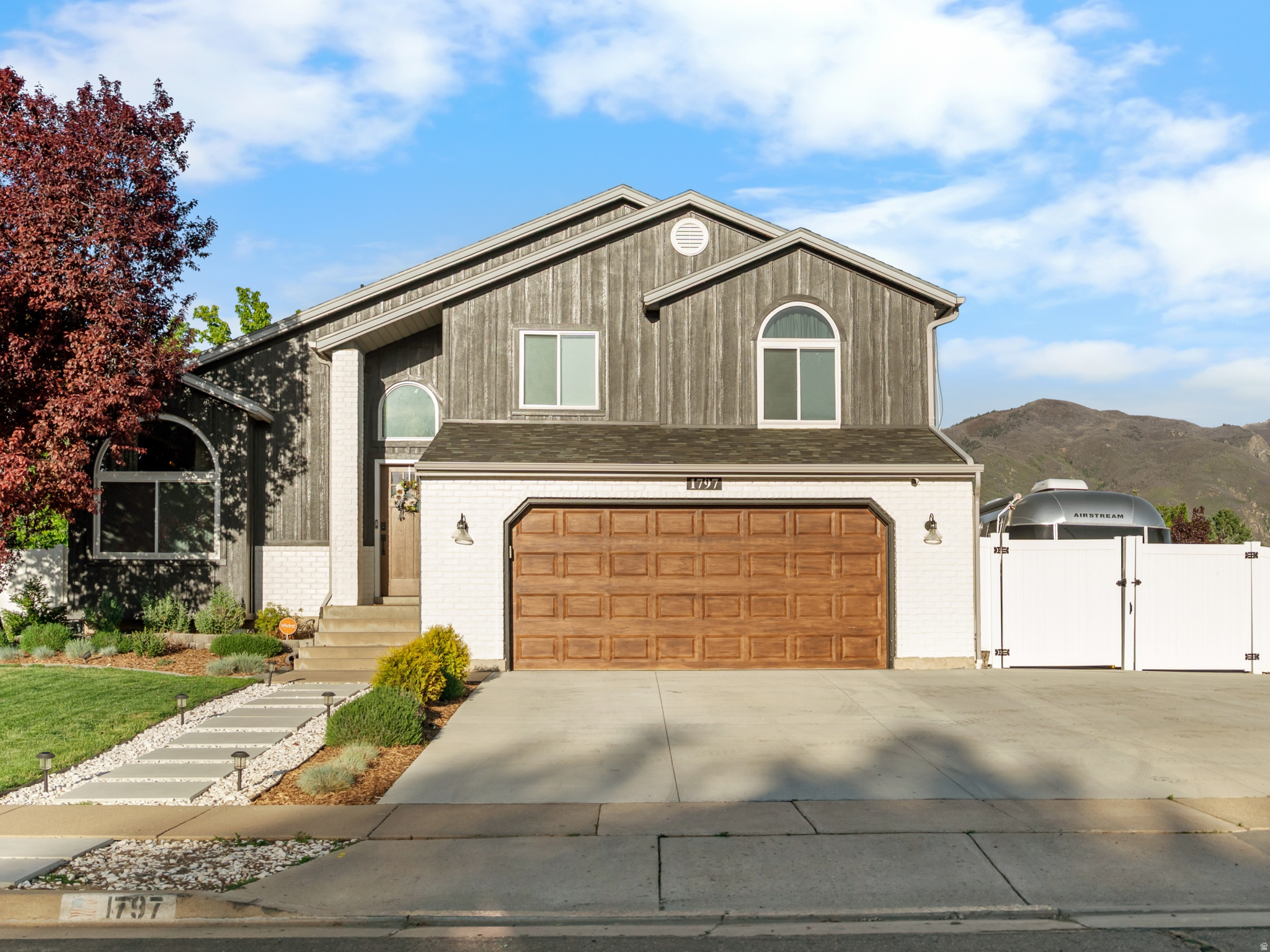 OAKRIDGE HIGHLANDS # - Residential