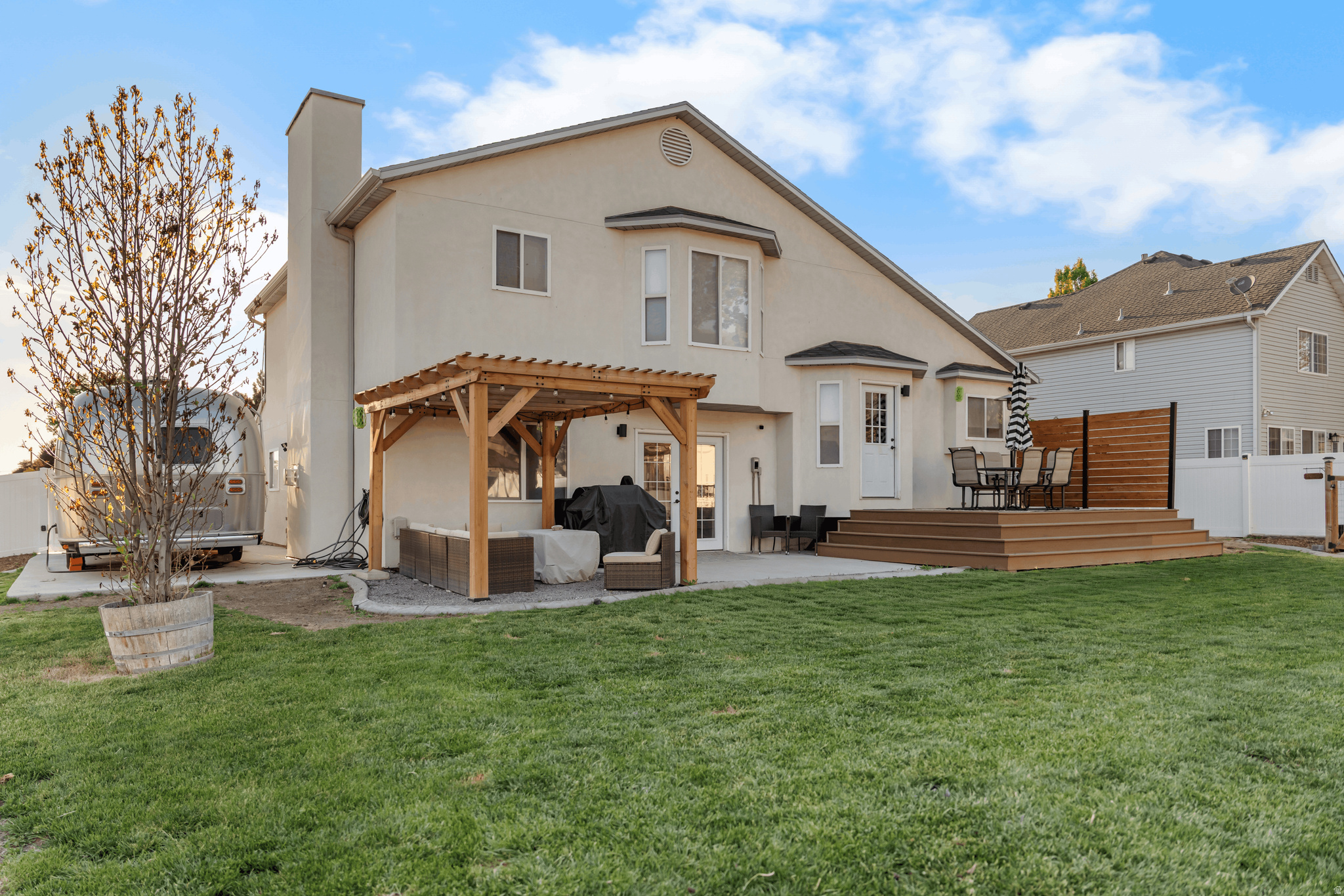 OAKRIDGE HIGHLANDS # - Residential