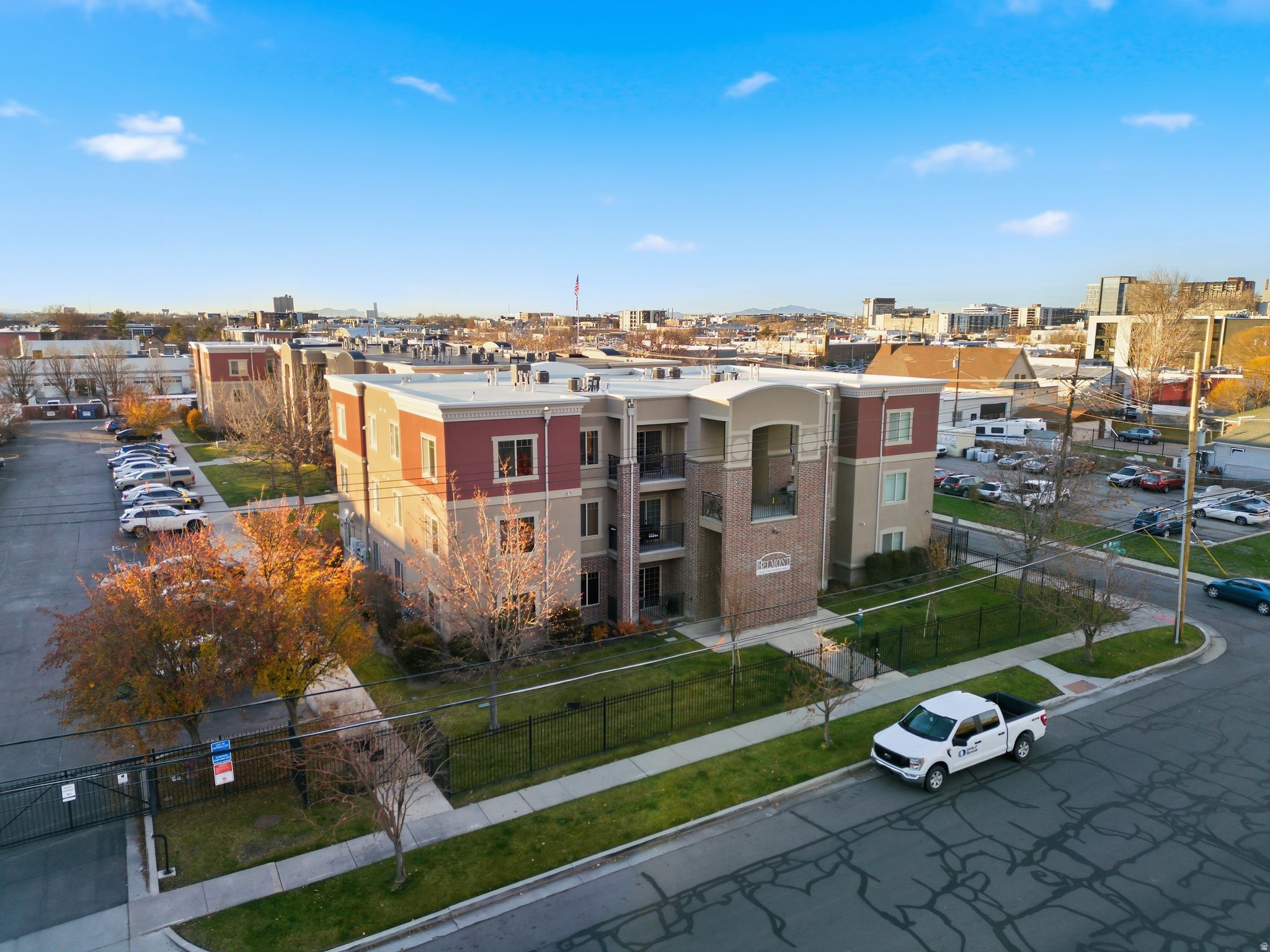 BELMONT - Residential