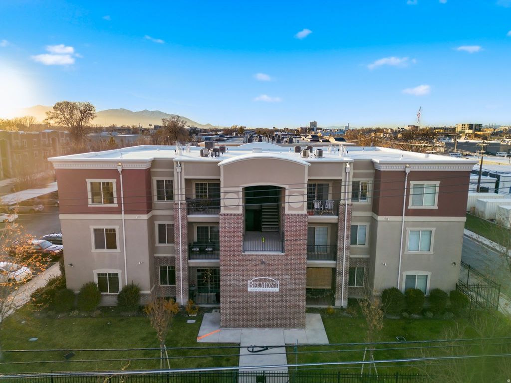 Photo of 190 E BELMONT AVE #3, Salt Lake City, UT 84111 (MLS # 2140554)
