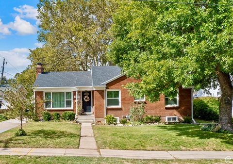 2561 Fillmore Ave, Ogden, UT 84401 - MLS#: 2025407