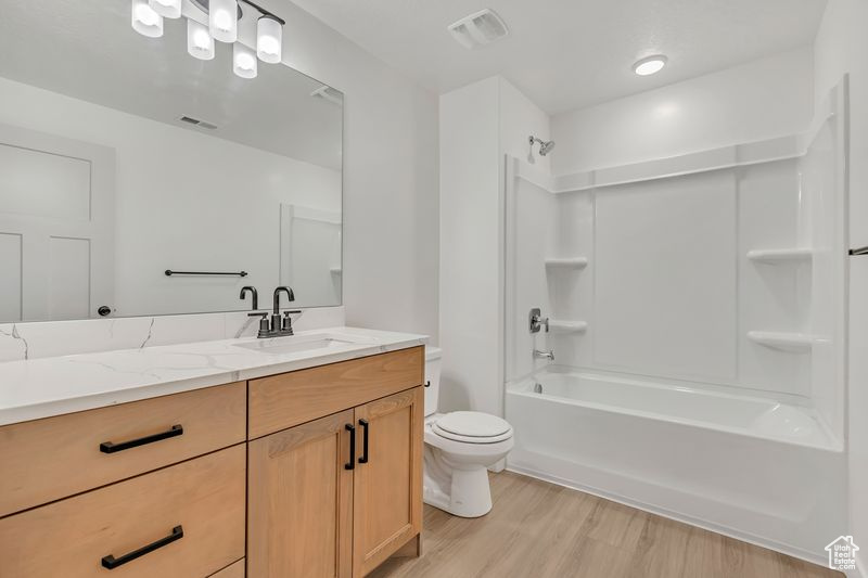 WEST FIELDS - Residential