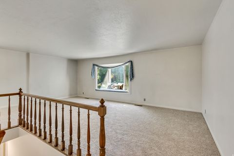 Tiny photo for 653 W 3400 S, Bountiful, UT 84010 (MLS # 2158131)