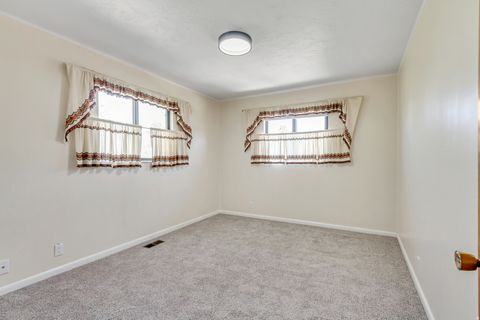 Tiny photo for 653 W 3400 S, Bountiful, UT 84010 (MLS # 2158131)