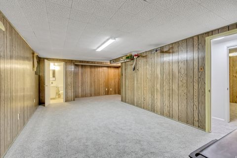 Tiny photo for 653 W 3400 S, Bountiful, UT 84010 (MLS # 2158131)