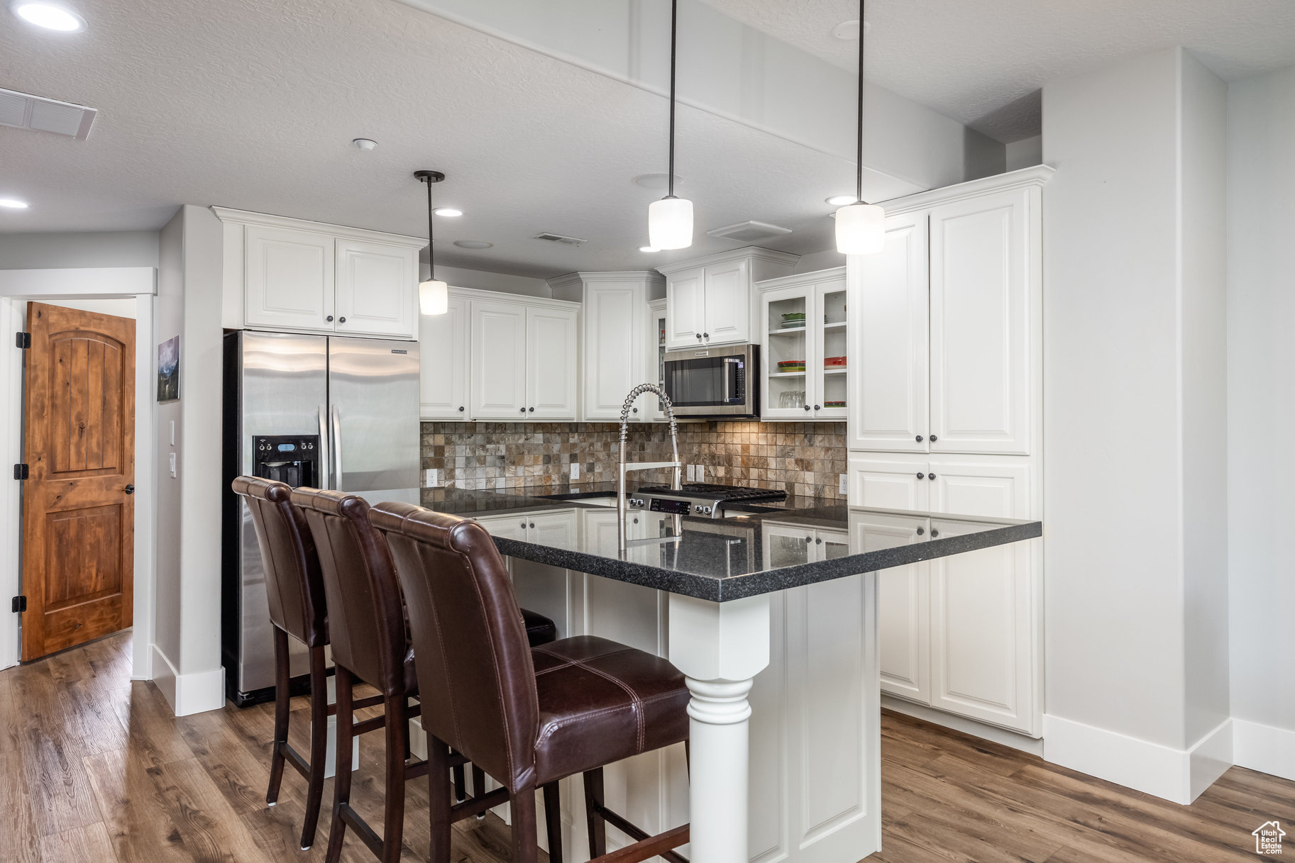 PARKS EDGE - Residential