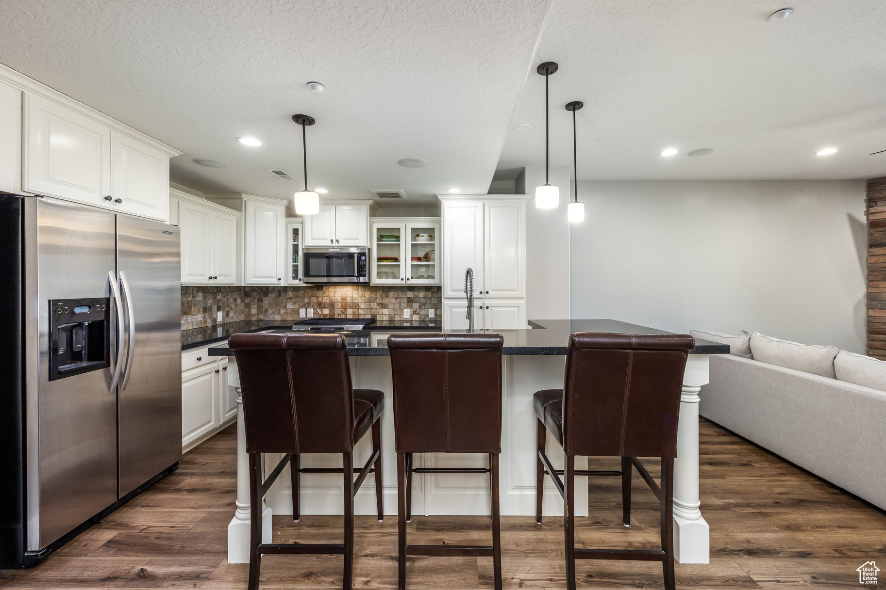 PARKS EDGE - Residential