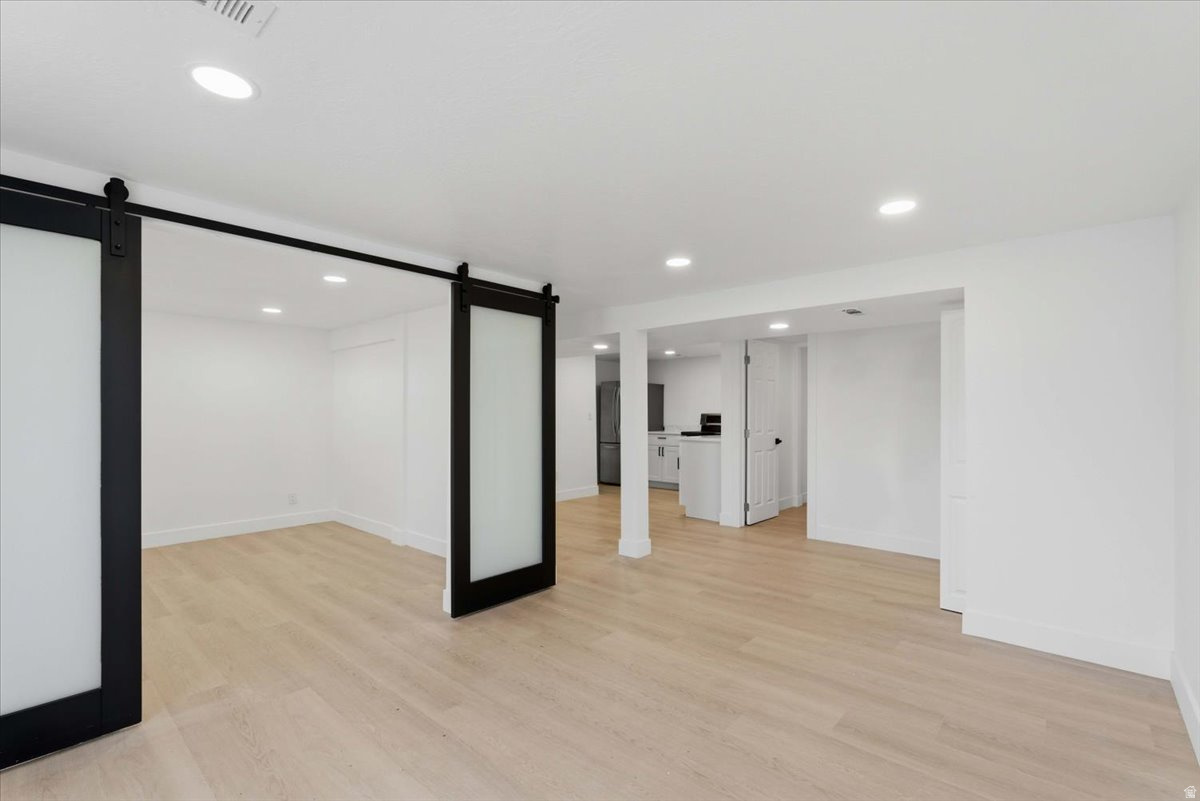 WHITE CITY - Residential