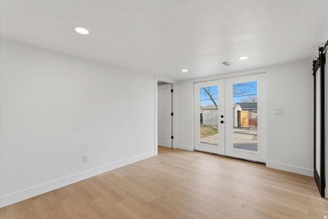 Tiny photo for 941 E CARNATION DR, Sandy, UT 84094 (MLS # 2132230)