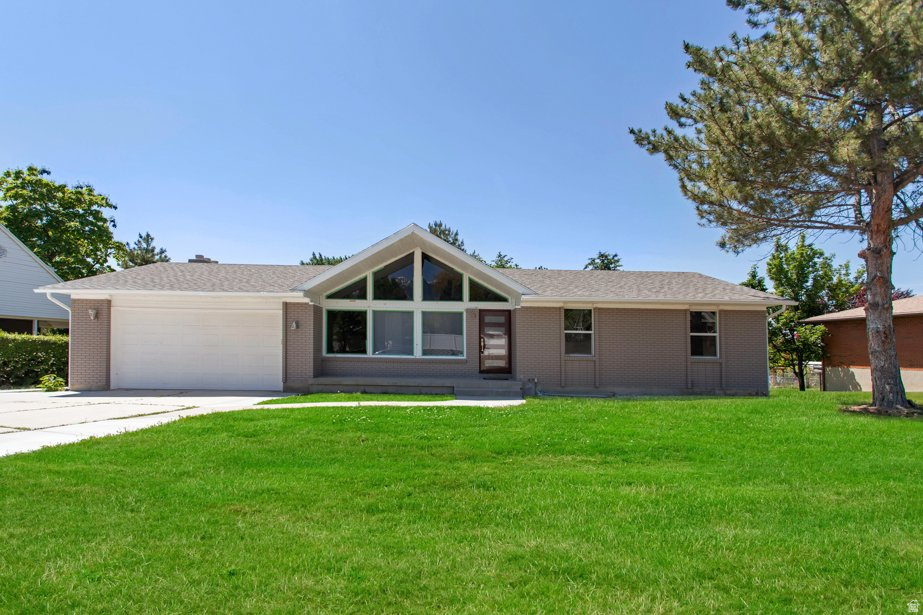 LITTLE WILLOW ESTATES #3 - Residential Lease