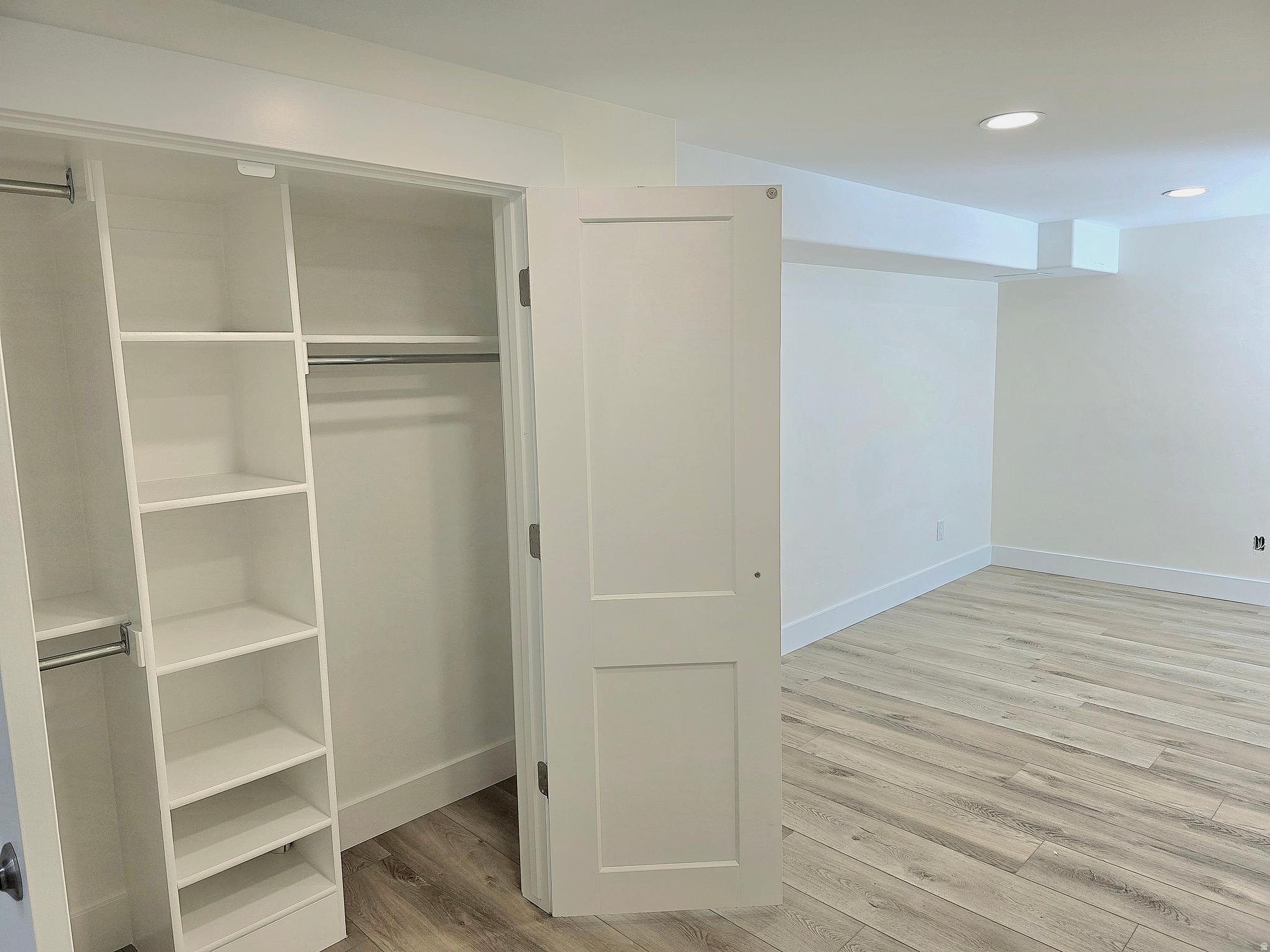 LITTLE WILLOW ESTATES #3 - Residential Lease