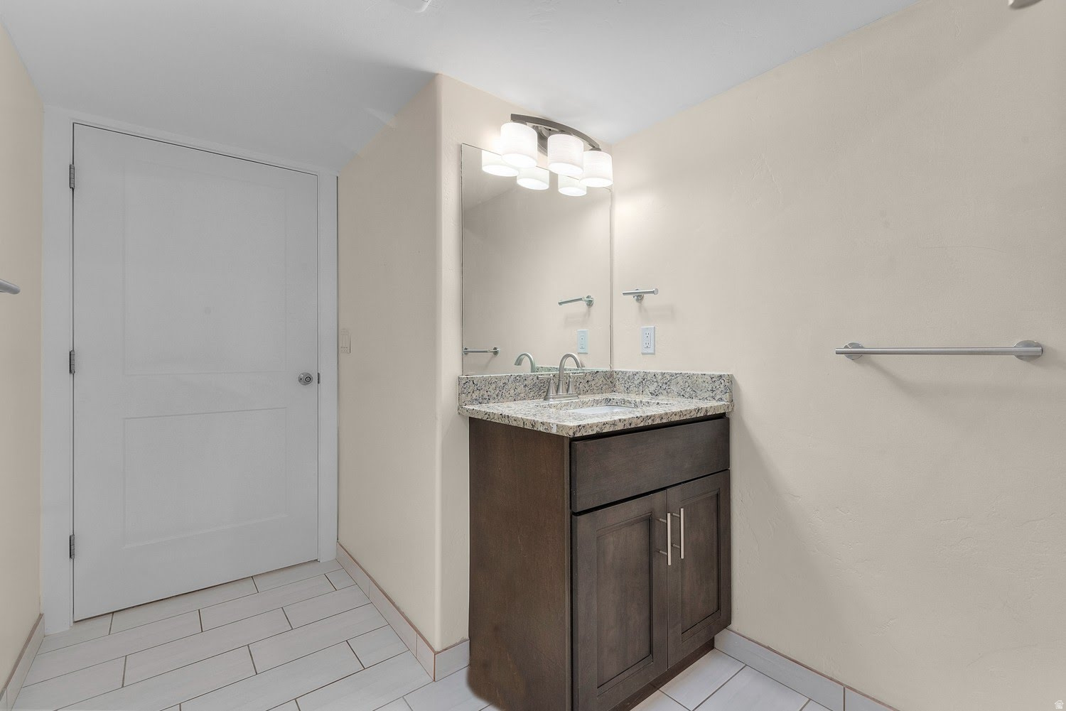 LITTLE WILLOW ESTATES #3 - Residential Lease