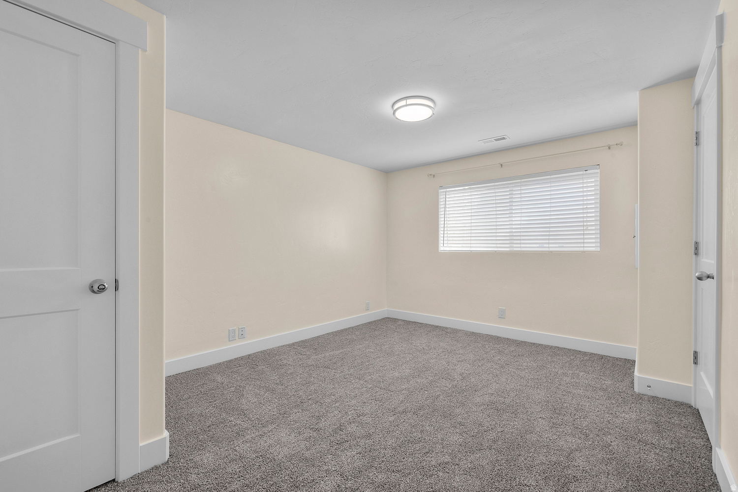 LITTLE WILLOW ESTATES #3 - Residential Lease