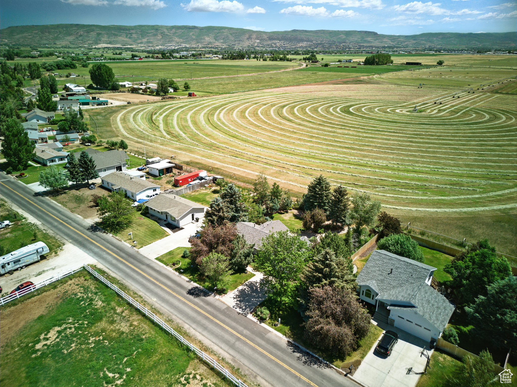 GOLDEN WILLOW ESTATES - Residential