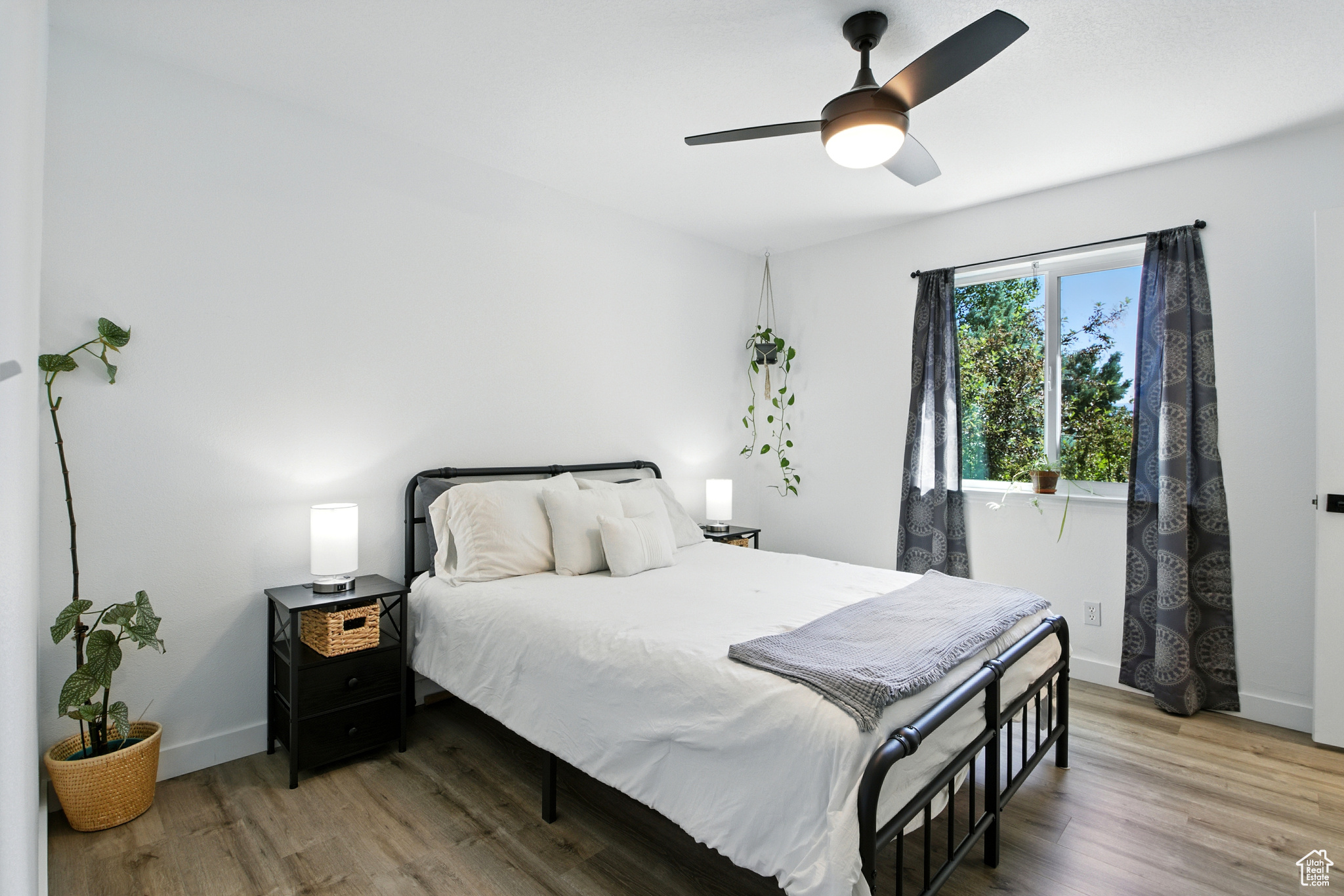 GOLDEN WILLOW ESTATES - Residential