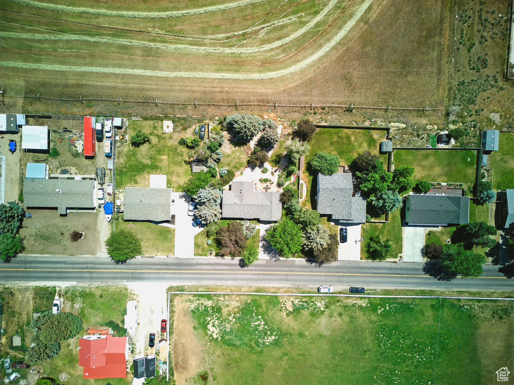 GOLDEN WILLOW ESTATES - Residential