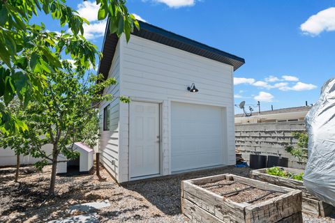 Tiny photo for 1040 E LARKSPUR DR, Sandy, UT 84094 (MLS # 2158603)