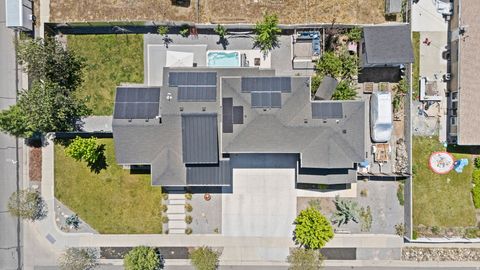 Tiny photo for 1040 E LARKSPUR DR, Sandy, UT 84094 (MLS # 2158603)