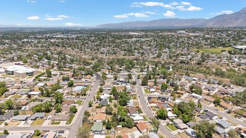 Tiny photo for 1040 E LARKSPUR DR, Sandy, UT 84094 (MLS # 2158603)