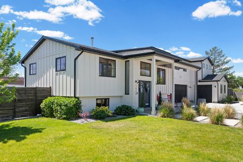 Tiny photo for 1040 E LARKSPUR DR, Sandy, UT 84094 (MLS # 2158603)