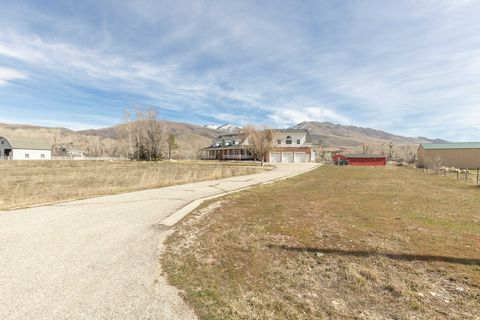 Tiny photo for 4336 N 3800 E, Eden, UT 84310 (MLS # 2143750)