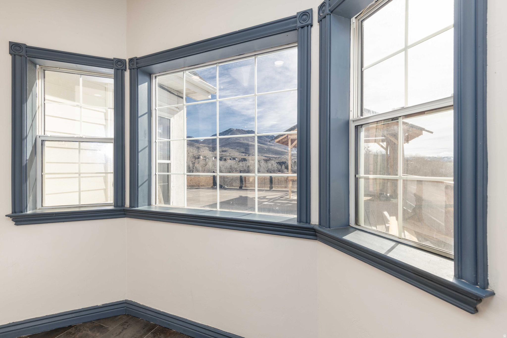 H & S WOLF CREEK EST - Residential