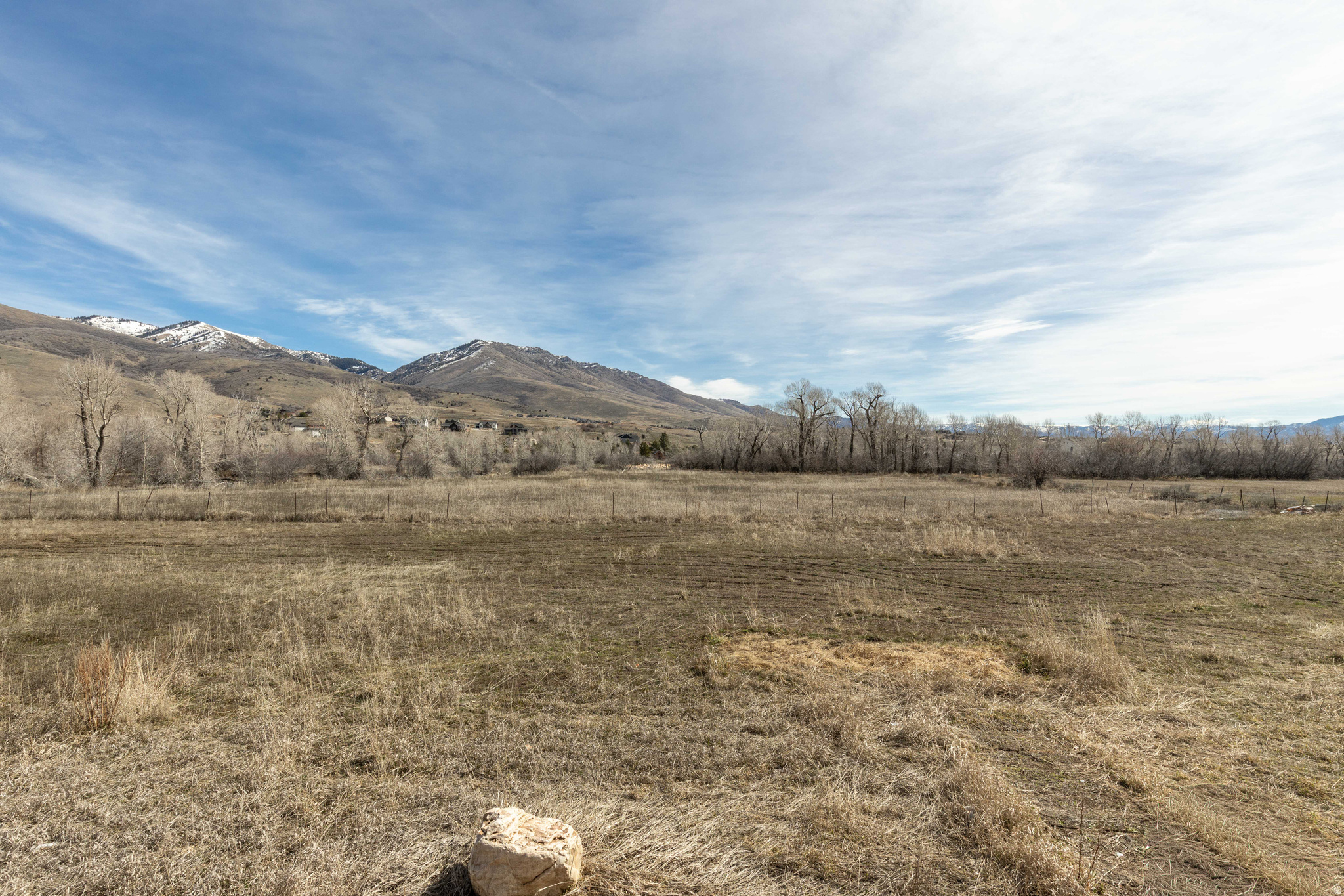 H & S WOLF CREEK EST - Residential